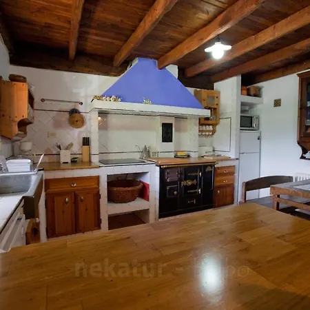 Casa Rural Momotegi * Oiartzun