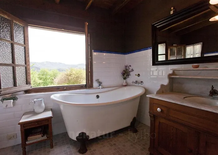 Casa Rural Momotegi Hotel