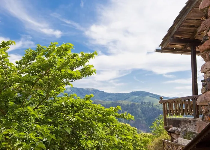 Hotel Casa Rural Momotegi *