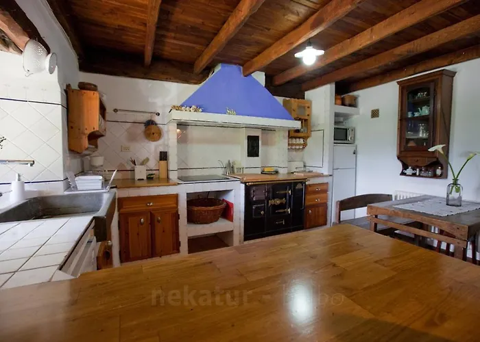 Casa Rural Momotegi * Oiartzun