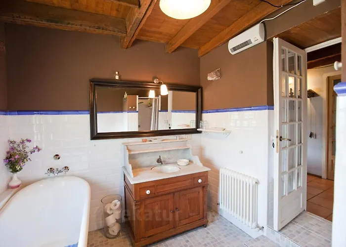 Hotel Casa Rural Momotegi *