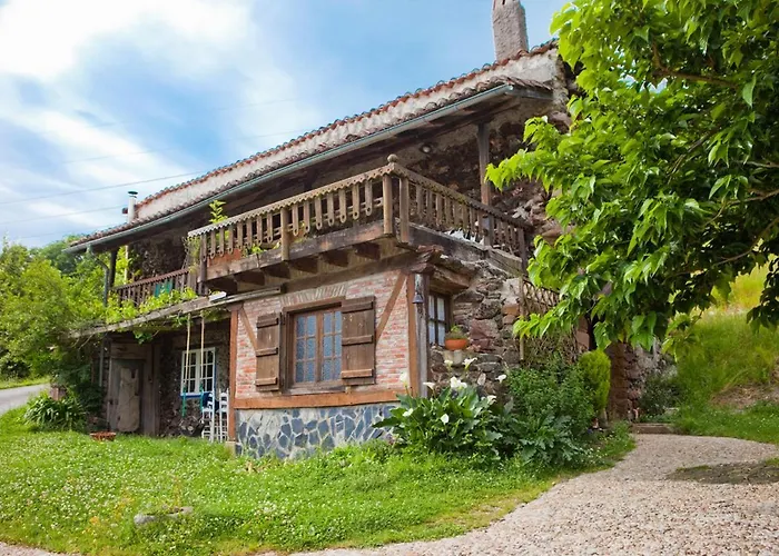 Casa Rural Momotegi * Oiartzun